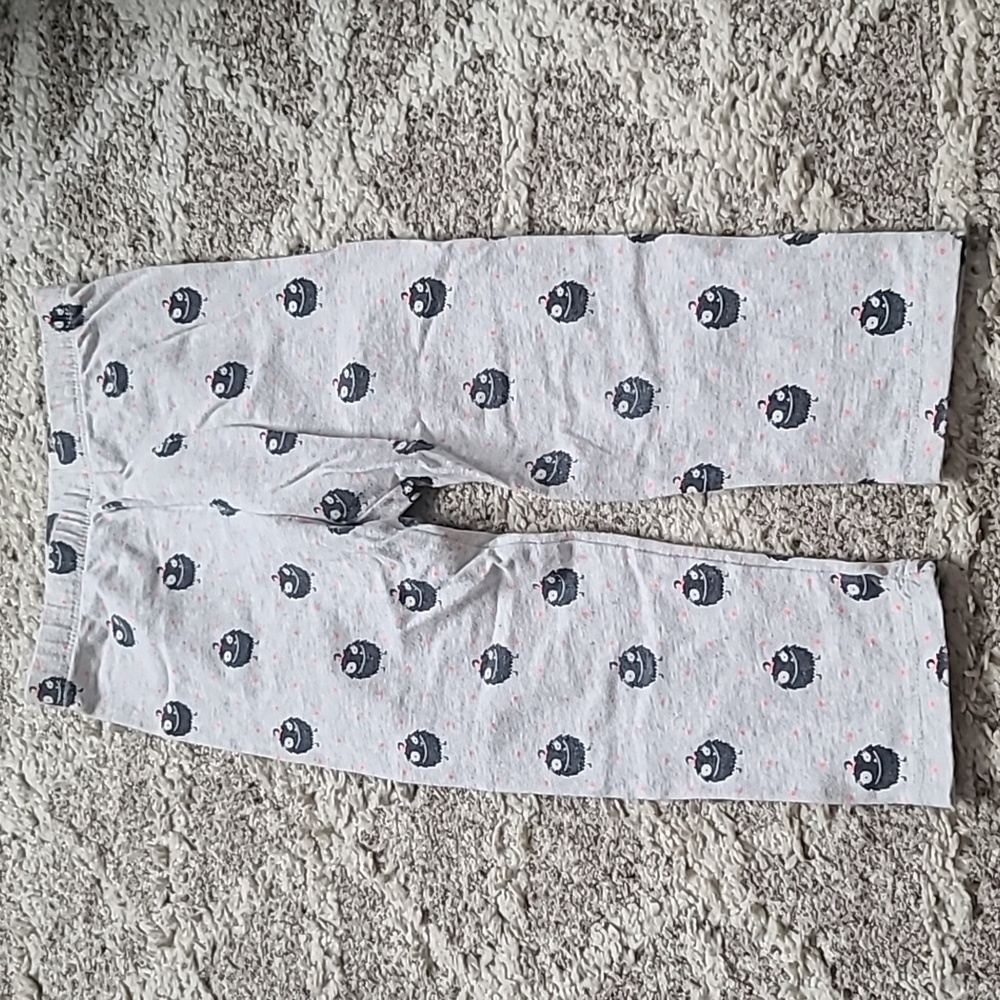 10 for $25 - baby GAP Girls 18-24m Gray Pants with Pink Bow Monsters
